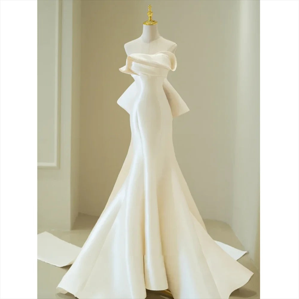 The Bijou Strapless Trumpet Gown